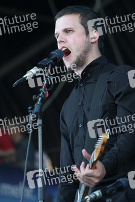 Harry McVeigh (White Lies)