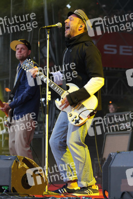 Torsten Scholz, Arnim Teutoburg-Weiß (Beatsteaks)