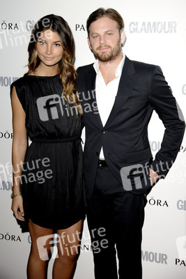 Kings of Leon Musiker mit Begleitung