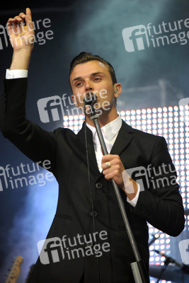Theo Hutchcraft (Hurts)