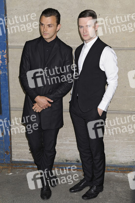 Theo Hutchcraft, Adam Anderson (Hurts)