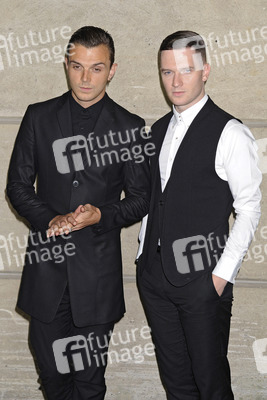 Theo Hutchcraft, Adam Anderson (Hurts)