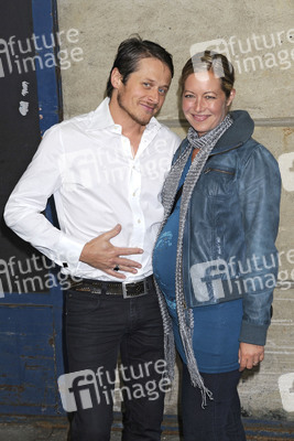 Roman Knizka, Stefanie Mensing