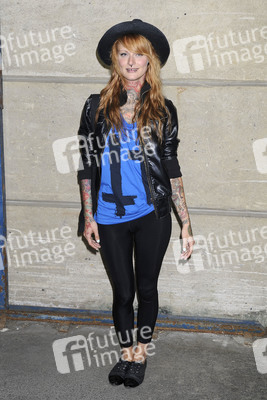 Jennifer Weist (Jennifer Rostock)