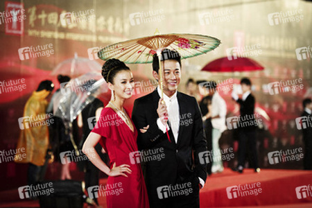 Eva Huang / Shengyi Huang, Raymond Lam