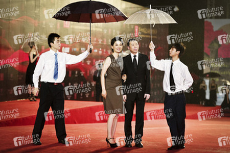 Fan Xu, Xiaogang Feng