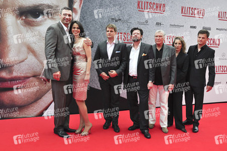 Vitali Klitschko, Nadeschda Uljanowna Klitschko, Leopold Hoesch, Sebastian Dehnhardt, Fritz Sdunek, Petra M. Müller, Gast