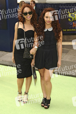 Alexis Jordan mit Schwester Taylor
