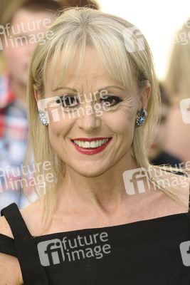 Tracie Bennett