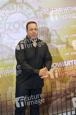 Kevin James