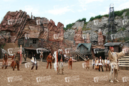 Erol Sander und Cast
