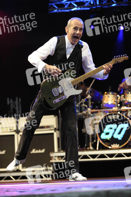 Francis Rossi (Status Quo)