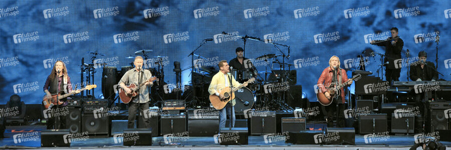 Timothy B. Schmit, Don Henley, Glenn Frey, Joe Walsh (Eagles)