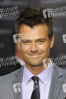 Josh Duhamel