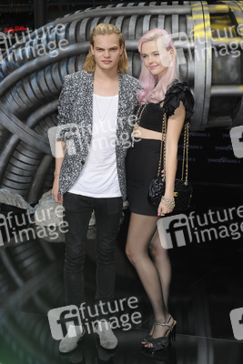 Wilson Gonzalez Ochsenknecht, Bonnie Strange