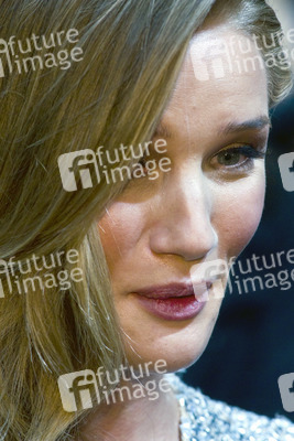 Rosie Huntington-Whiteley