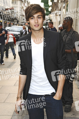 Douglas Booth
