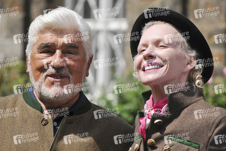 Mario Adorf, Sunnyi Melles