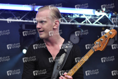 Jonas Almén (Royal Republic)