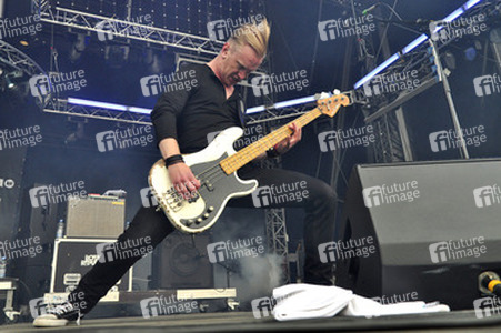 Jonas Almén (Royal Republic)