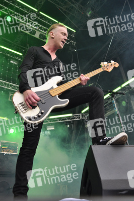 Jonas Almén (Royal Republic)