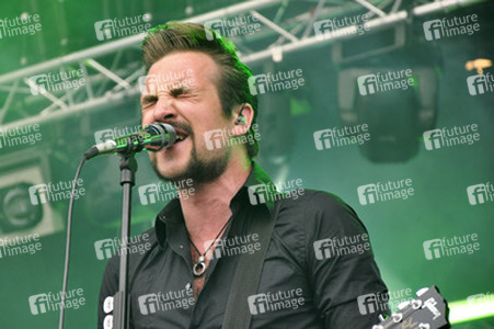 Adam Grahn (Royal Republic)