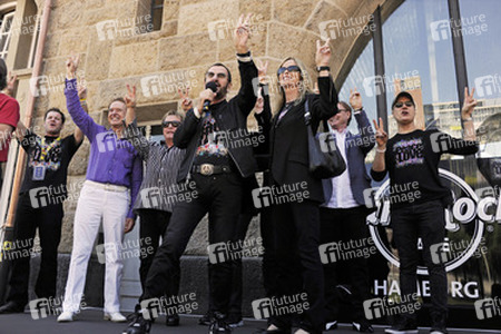 Ringo Starr & His All-Starr Band, Barbara Bach