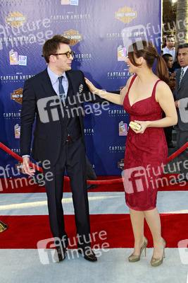 Chris Evans, Hayley Atwell