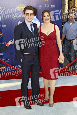 Chris Evans, Hayley Atwell