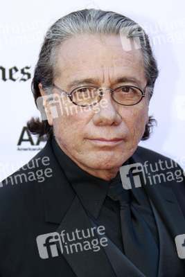 Edward James Olmos