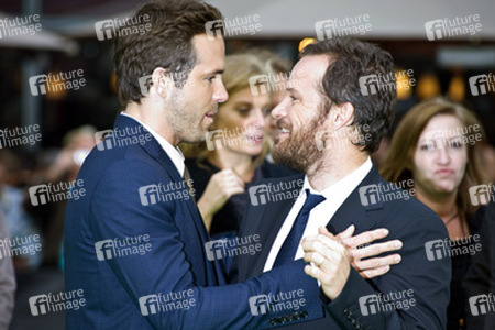 Ryan Reynolds, Peter Sarsgaard