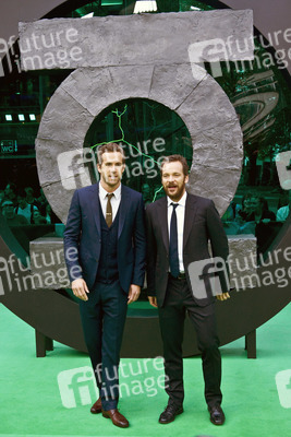 Ryan Reynolds, Peter Sarsgaard