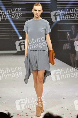 Model der Fashionshow Perret Schaad