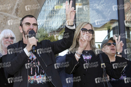 Ringo Starr (The Beatles, Ringo Starr & His All-Starr Band), Barbara Bach