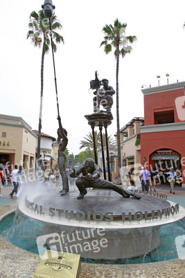 Brunnen am Eingang des Universal Studio Themenparks
