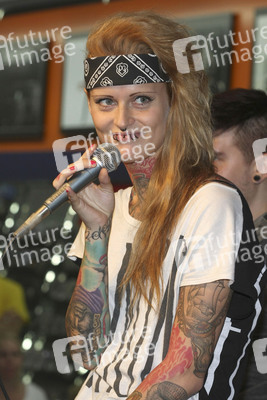 Jennifer Weist (Jennifer Rostock)