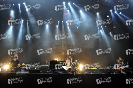 Justin Street, Joel O'Keeffe, David Roads (Airbourne)