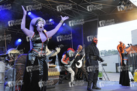 The Sarlacc Survivors