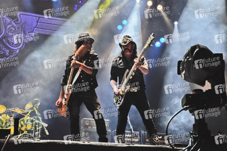 Philip 'Wizzo' Campbell , Ian 'Lemmy' Kilmister (Motörhead)