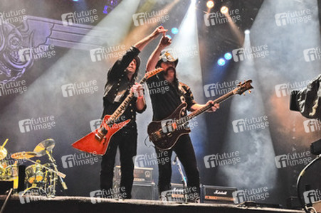 Philip 'Wizzo' Campbell , Ian 'Lemmy' Kilmister (Motörhead)