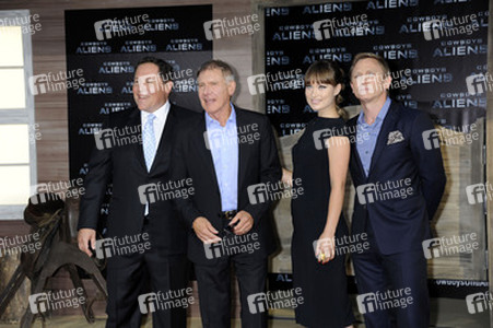 John Favreau, Harrison Ford, Olivia Wilde, Daniel Craig