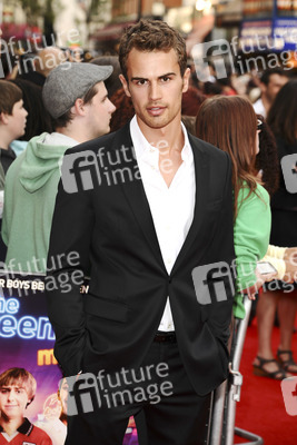 Theo James