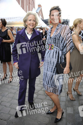 Isa von Hardenberg, Tita von Hardenberg