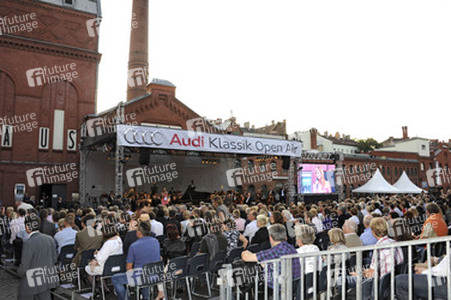 Berliner Symphoniker und Konzertbesucher