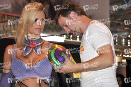 Enrico Lein mit Model