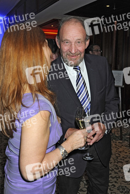 Michael Mendl mit Gast