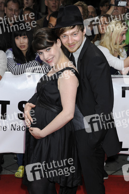 Tino Mewes mit Gattin Jamila Saab