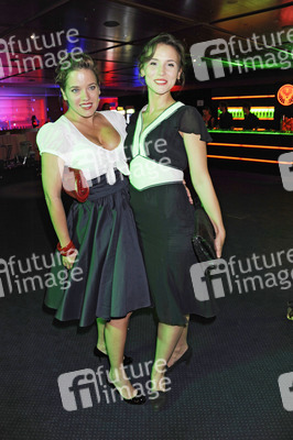 Muriel Baumeister und Schwester Peri Baumeister