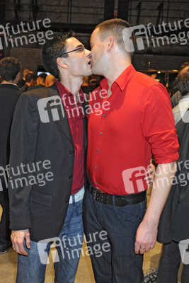 Klaus Lederer mit Ehemann Oskar