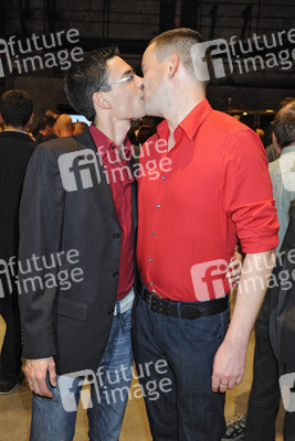 Klaus Lederer mit Ehemann Oskar